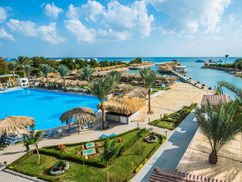 Hotel Sunrise Aqua Joy Resort swim up hotel